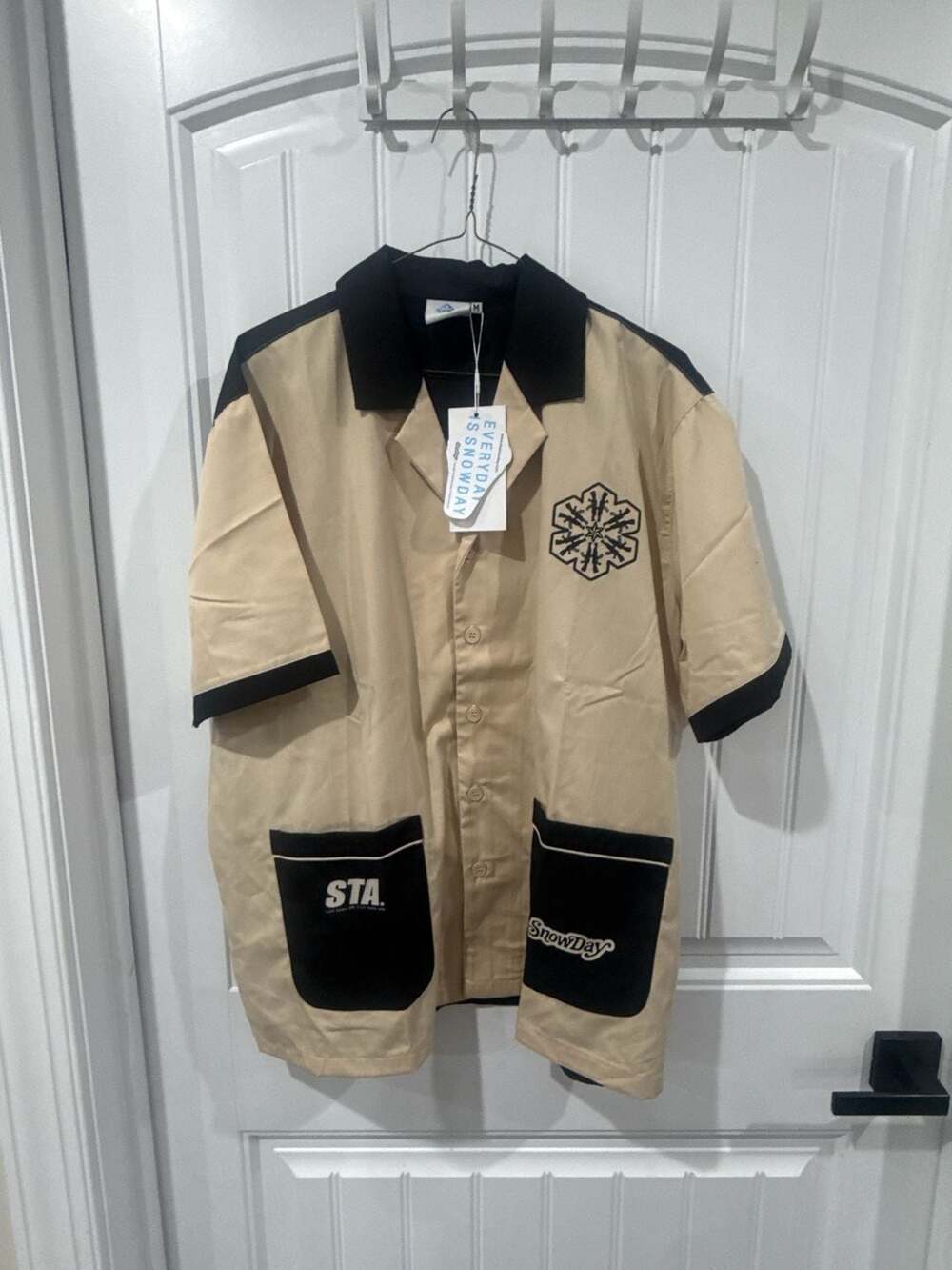 SnowDay 'Snow Fuckin' Day' Tan & Black Bowling Shirt Size M
